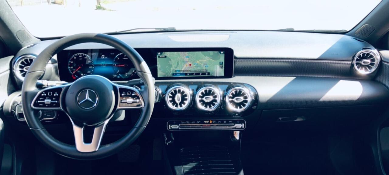 Mercedes-benz CLASSE A 180 d Automatic Sport LUCI-