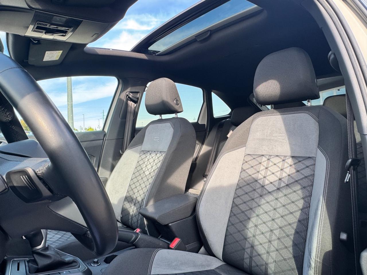 Volkswagen Taigo 1.0 TSI 110 CV DSG R-Line NEOPATENTATI