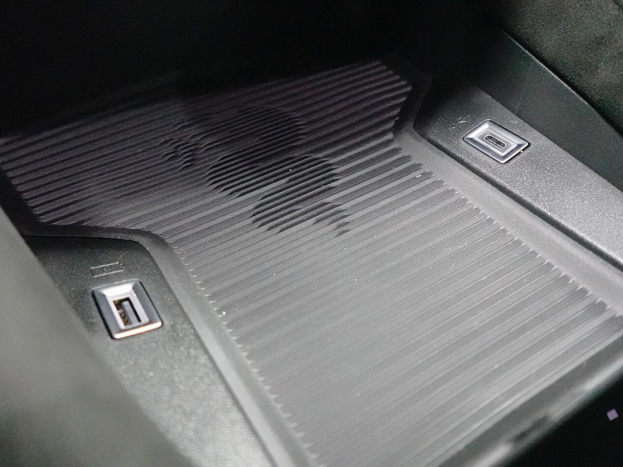 Alfa Romeo Junior 1.2 IBRIDA 145 CV EDCT6 SPECIALE PACK SPORT