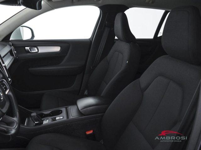 VOLVO XC40 D3 Geartronic Momentum - AUTOCARRO N1 - PER OPERAT