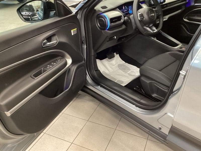 Jeep Avenger Elettrica Altitude