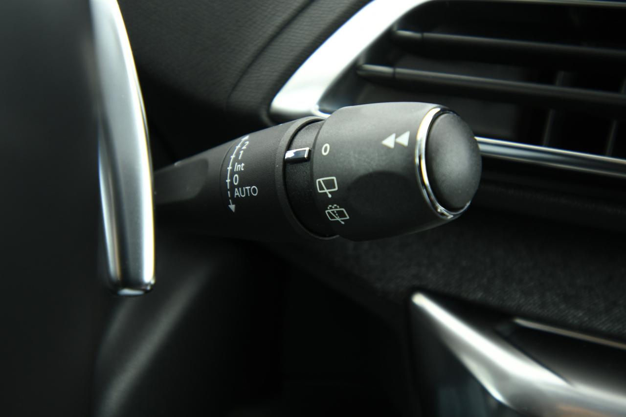 PEUGEOT 5008 1.5 bluehdi Allure Pack s&s 130cv eat8 CAMERA+APP CONNECT