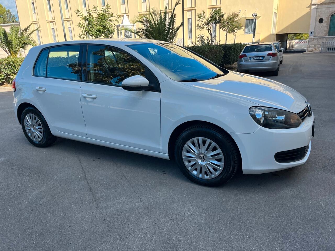 Volkswagen Golf 1.6 TDI 5p. Comfortline DaVetrina