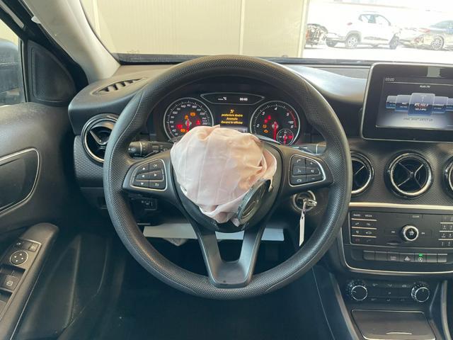 MERCEDES-BENZ A 160 D 90CV CAMBIO AUTOMATICO
