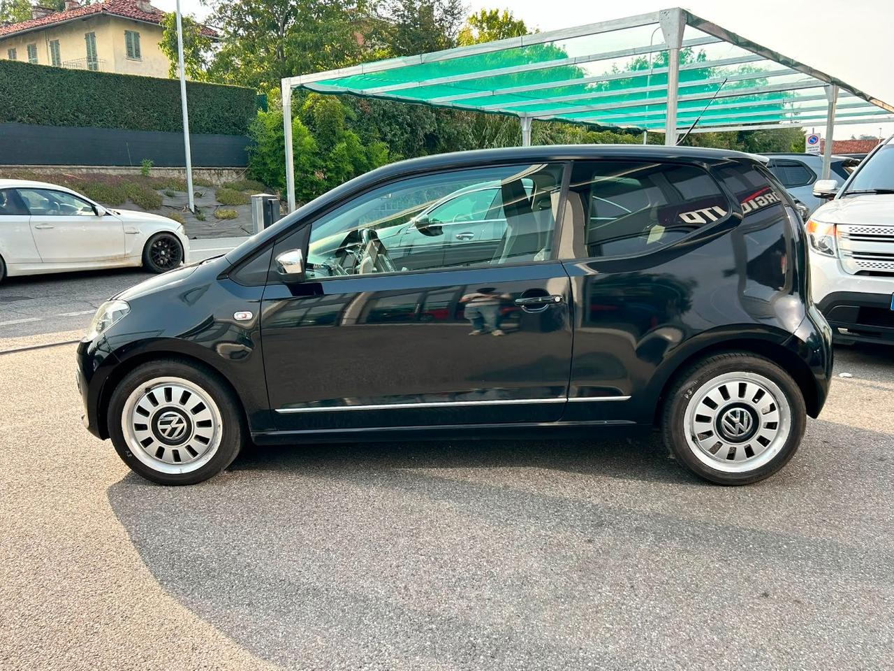 Volkswagen up! 3 Porte up! 3p 1.0 High up!