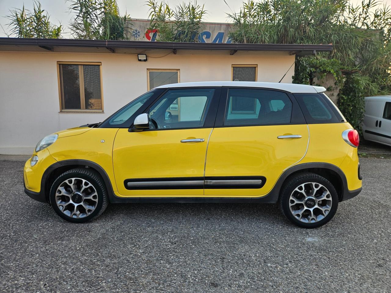 Fiat 500L 1.3 Multijet 85 CV Dualogic Trekking