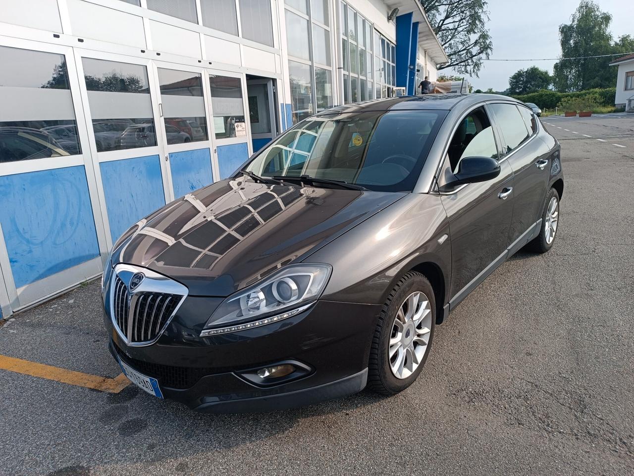 Lancia Delta 1.6 MJT DPF Oro