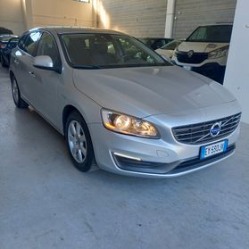 Volvo V60 D2 1.6 Kinetic