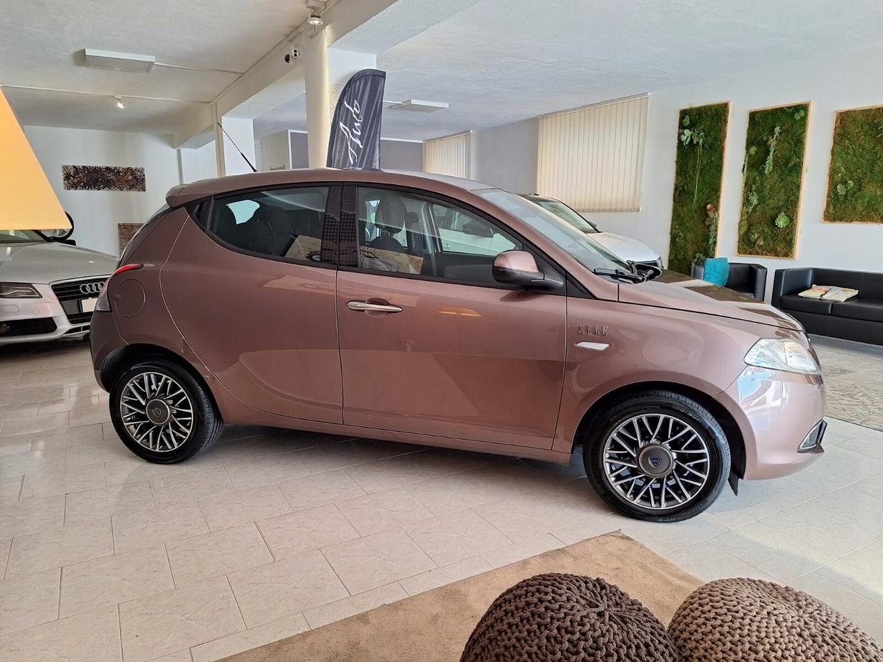 Lancia Ypsilon 1.3 MJT 16V 95 CV 5 porte S&S Elle