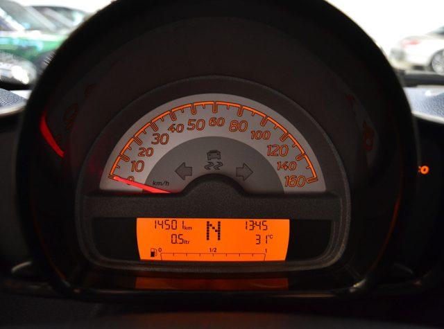 SMART ForTwo 1000 52 kW MHD coupé pure SERVOSTERZO