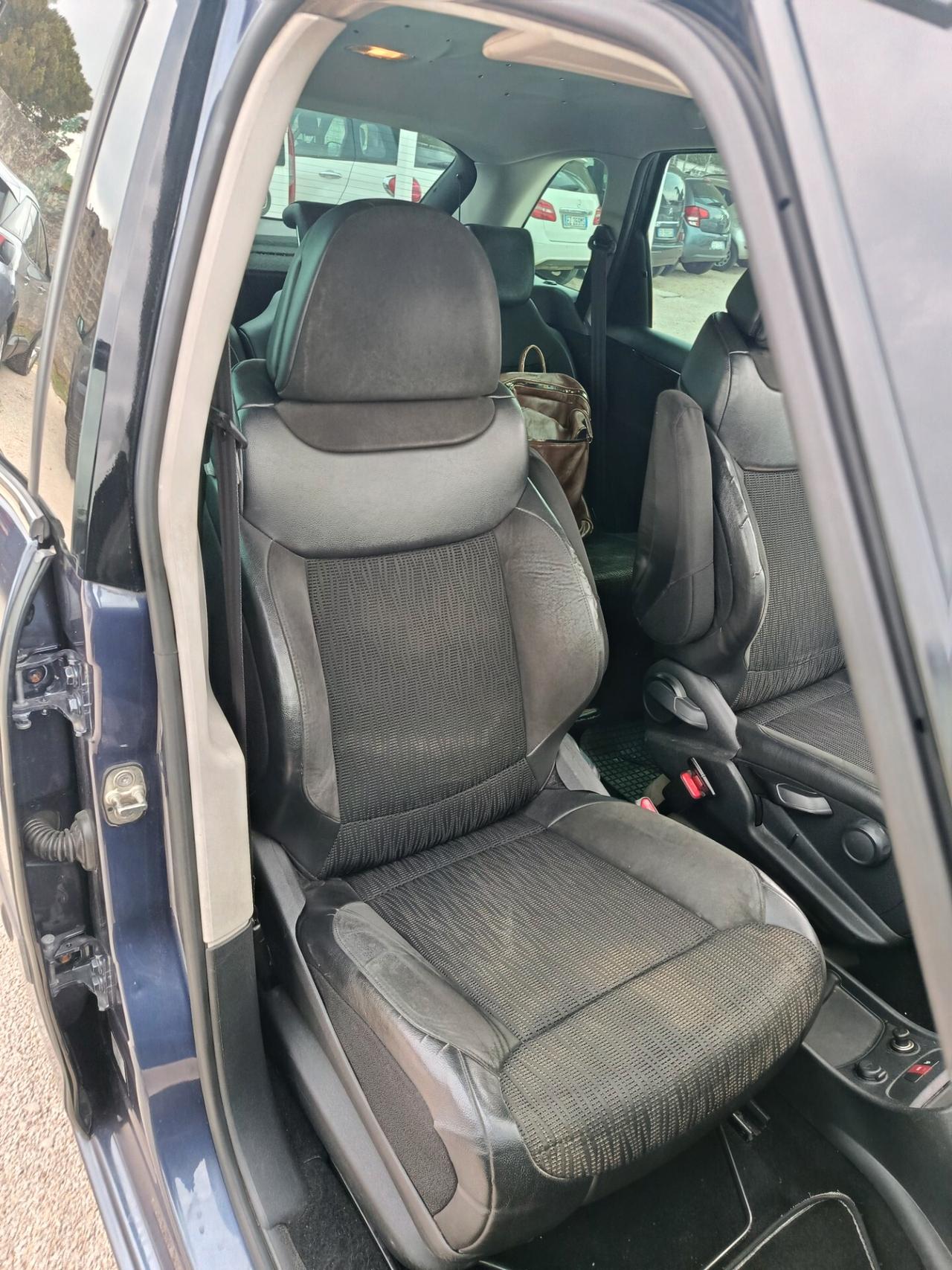 Citroen C4 Picasso 1.6 HDi 110 FAP Exclusive