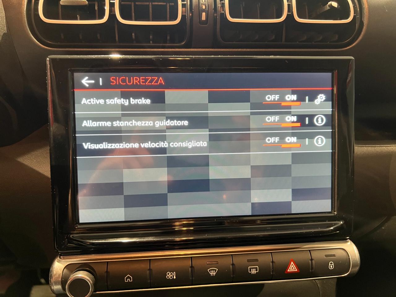 Citroen C3 Aircross BlueHDi 110 S&S Shine