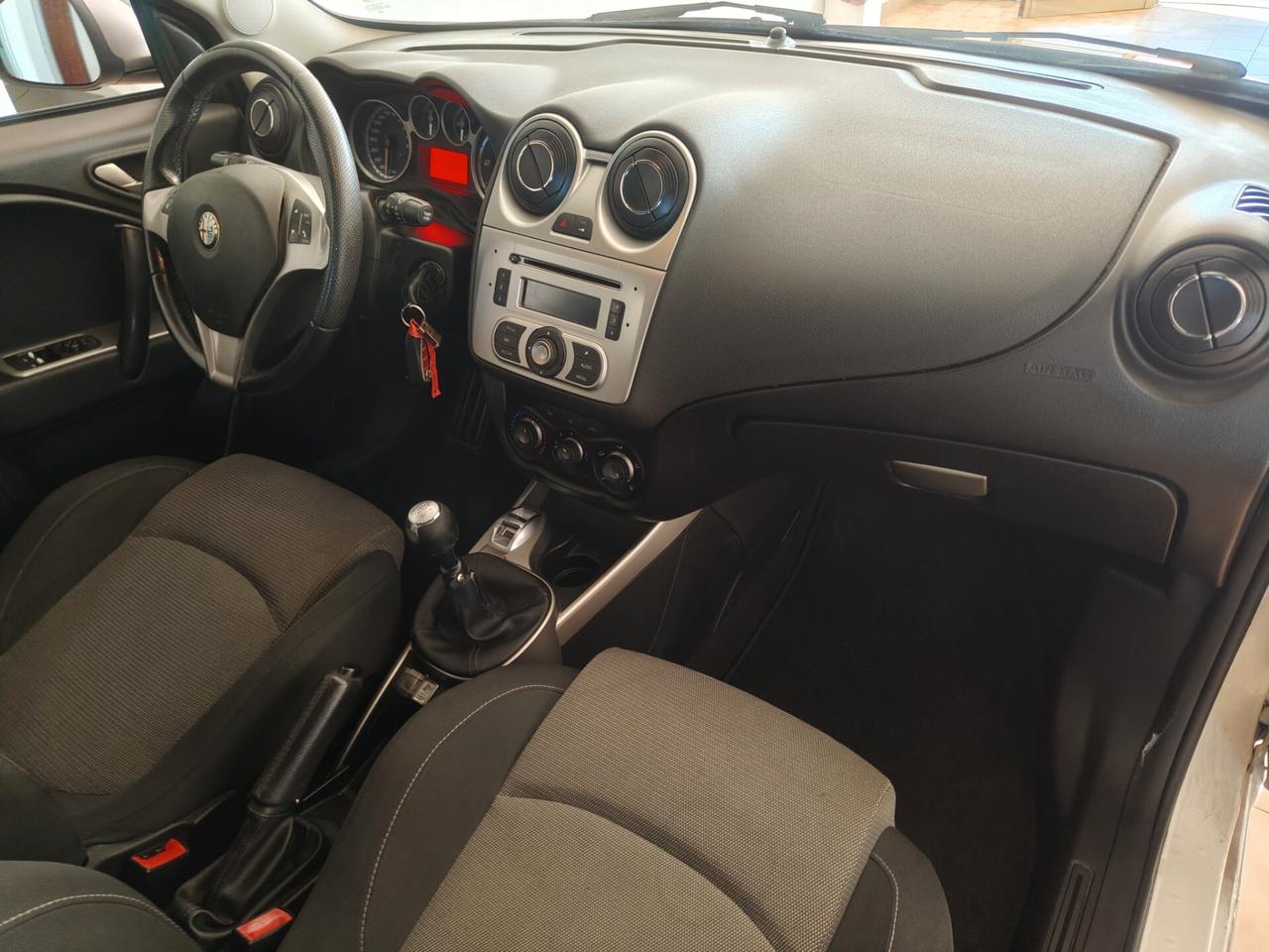 Alfa Romeo MiTo 1.3 JTDm-2 95 CV S&S Distinctive