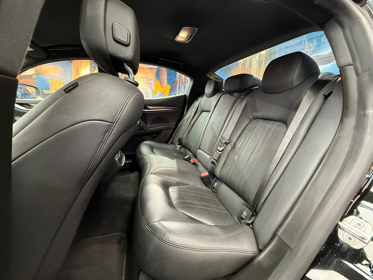 Maserati Ghibli V6 (295)