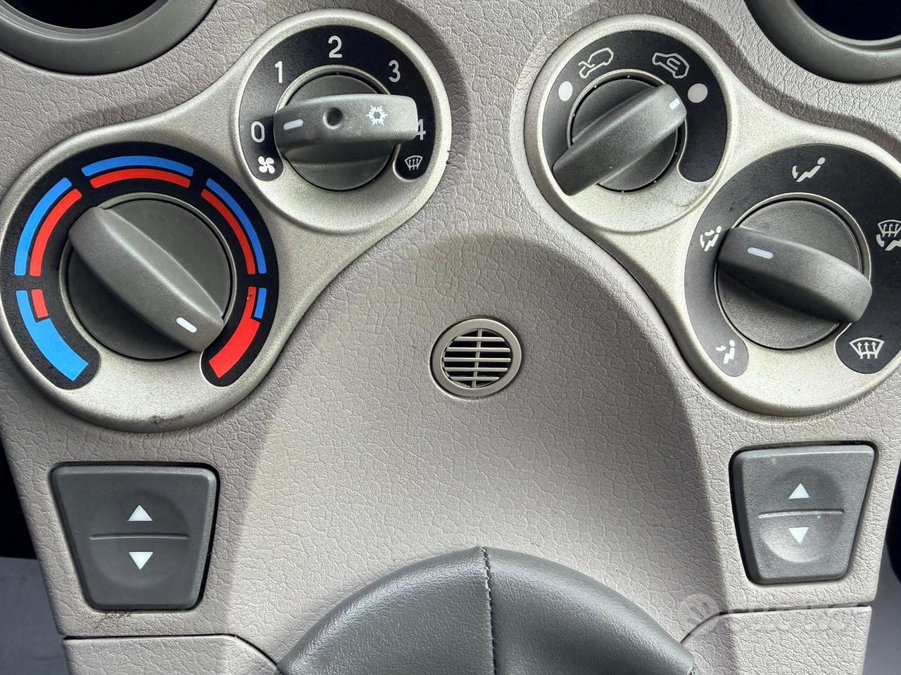 FIAT Panda 1.2 69 cv EMOTION 85000 KM 100 AL MESE