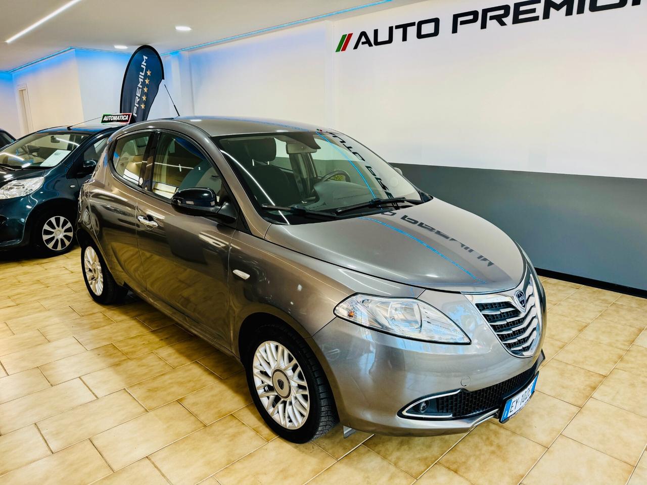 Lancia Ypsilon 1.2 BENZ/GPL 69 CV 5 porte