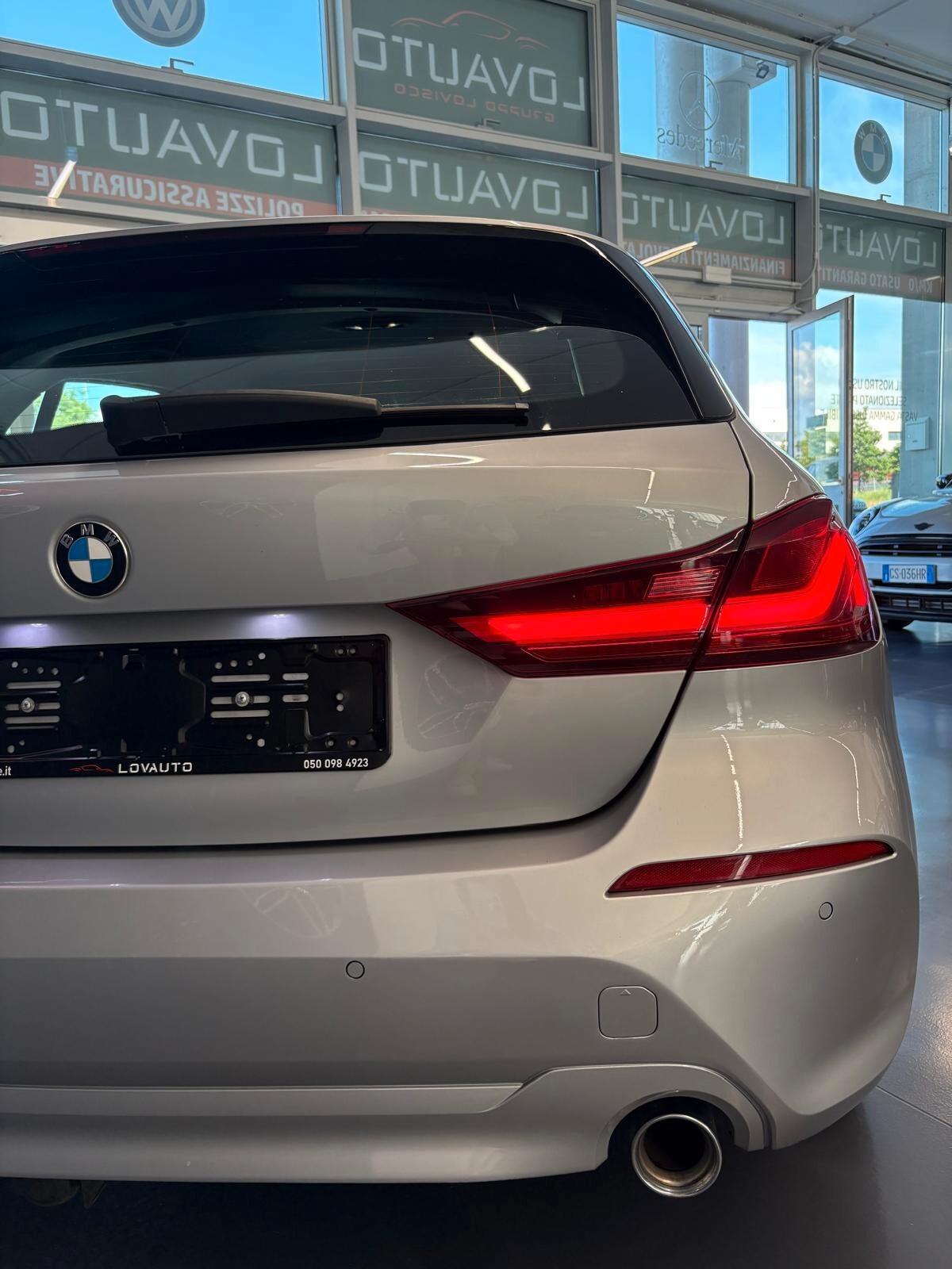 Bmw 118 118d 5p. Business Advantage