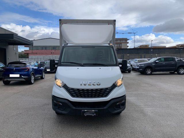 IVECO Daily Cabinato Furgonato
