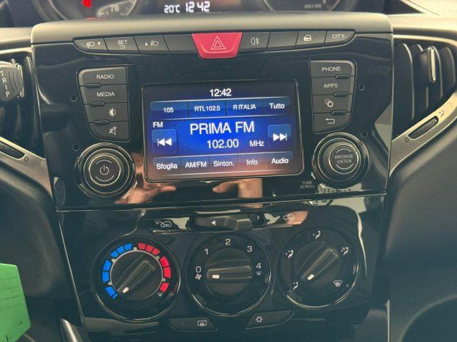 LANCIA Ypsilon 1.2 69 CV 5 porte Gold