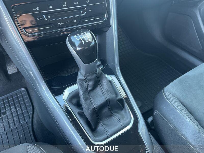 Volkswagen T-Roc I 2022 1.0 tsi Style 110cv