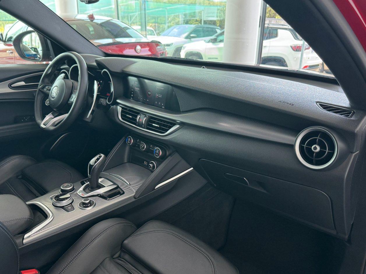 Alfa Romeo Stelvio 2.2 t Veloce Q4 210cv auto TETTO APRIBILE