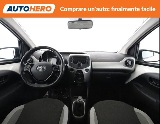 TOYOTA Aygo 1.0 VVT-i 69 CV 5 porte x-cool