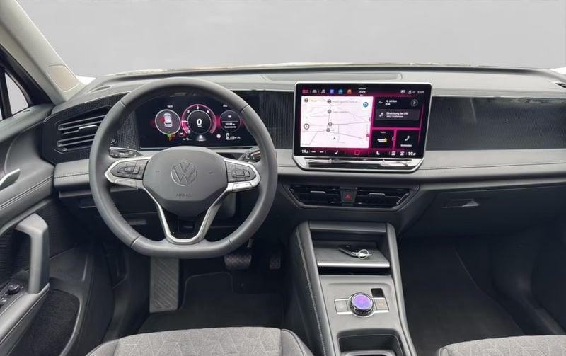 Volkswagen Tiguan Tiguan 2.0 TDI 150 CV DSG Life Cockpit Camera 18"