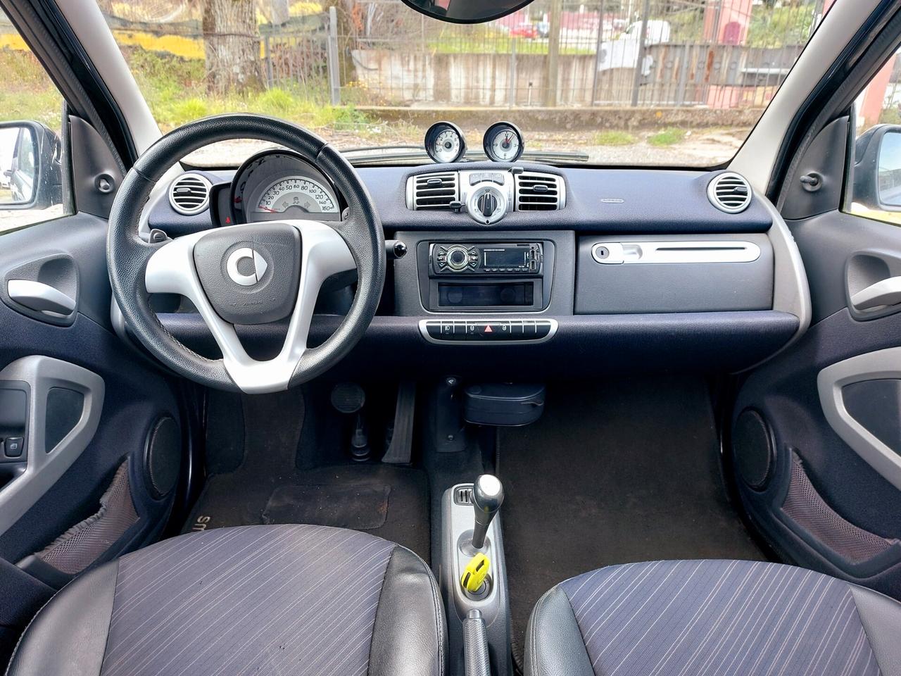 Smart ForTwo 1000 70CV MHD coupè Pulse - 2011