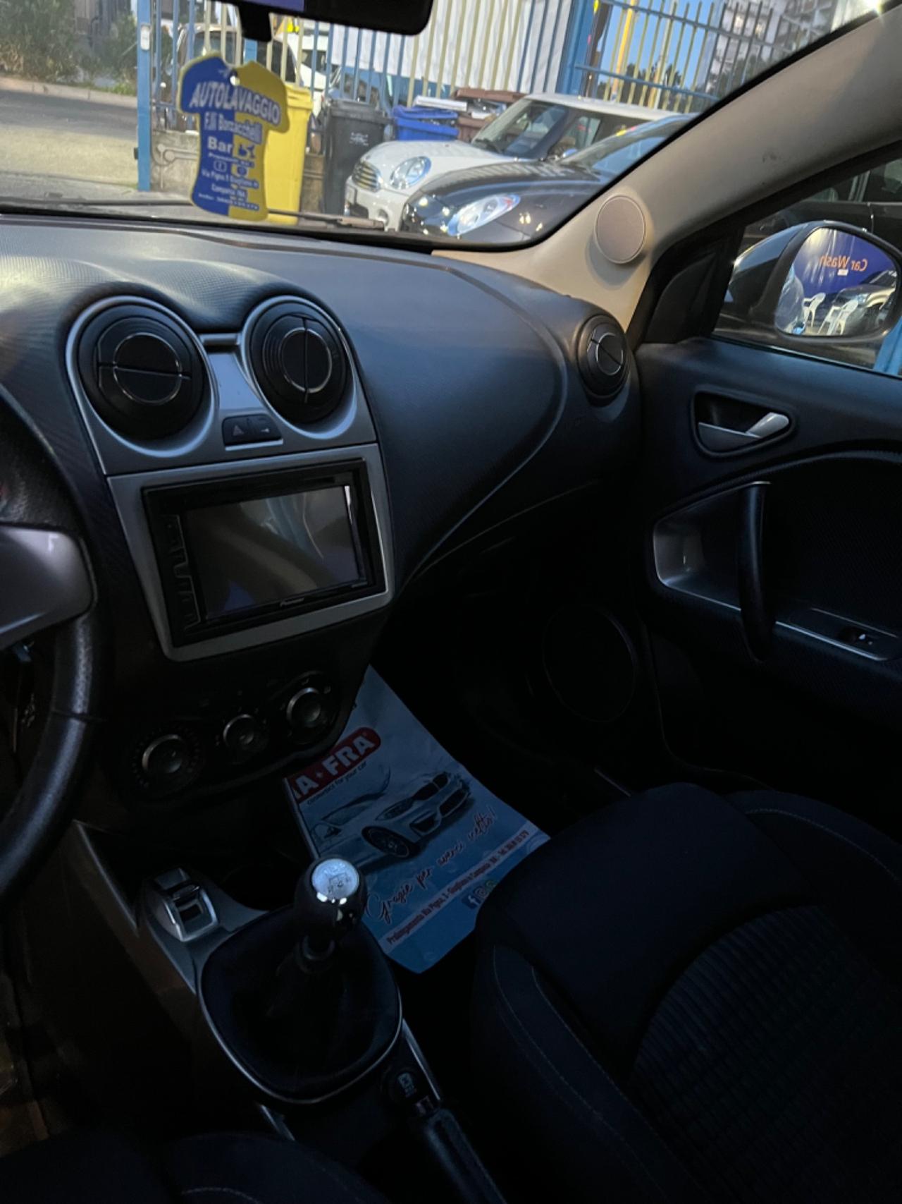 Alfa Romeo MiTo 1.3 JTDm-2 95 CV S&S Distinctive