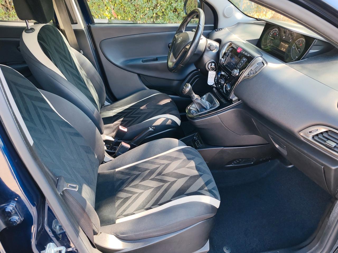 Lancia Ypsilon 1.3 MJT 16v S&S Gold