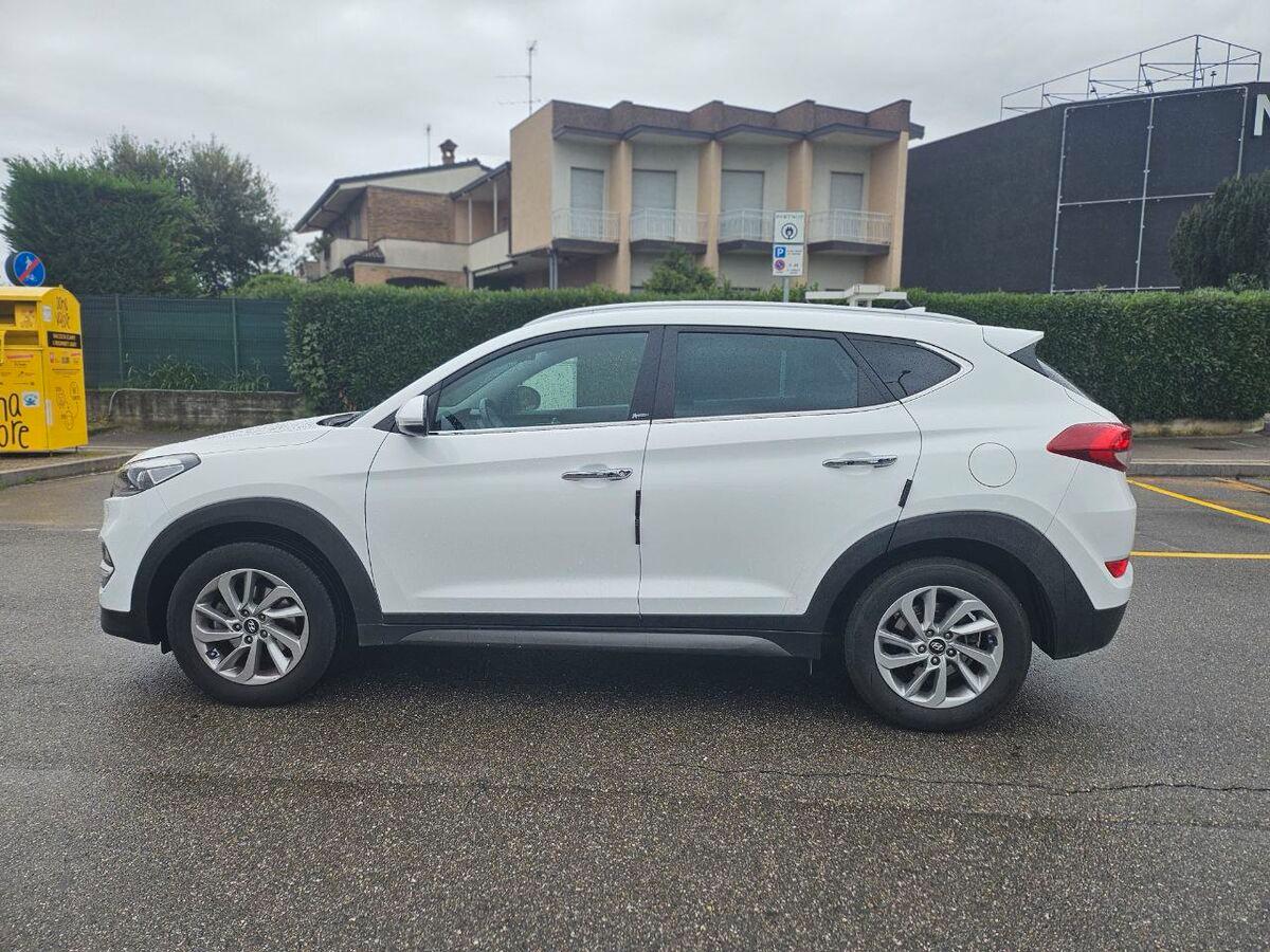 Hyundai Tucson 1.7 crdi Xpossible 2wd 115cv