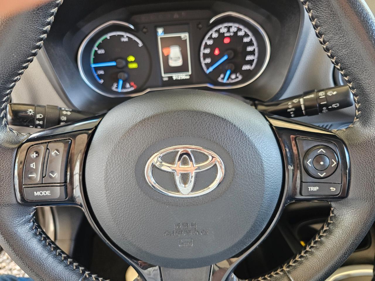 Toyota Yaris 1.5 Hybrid 5 porte Active