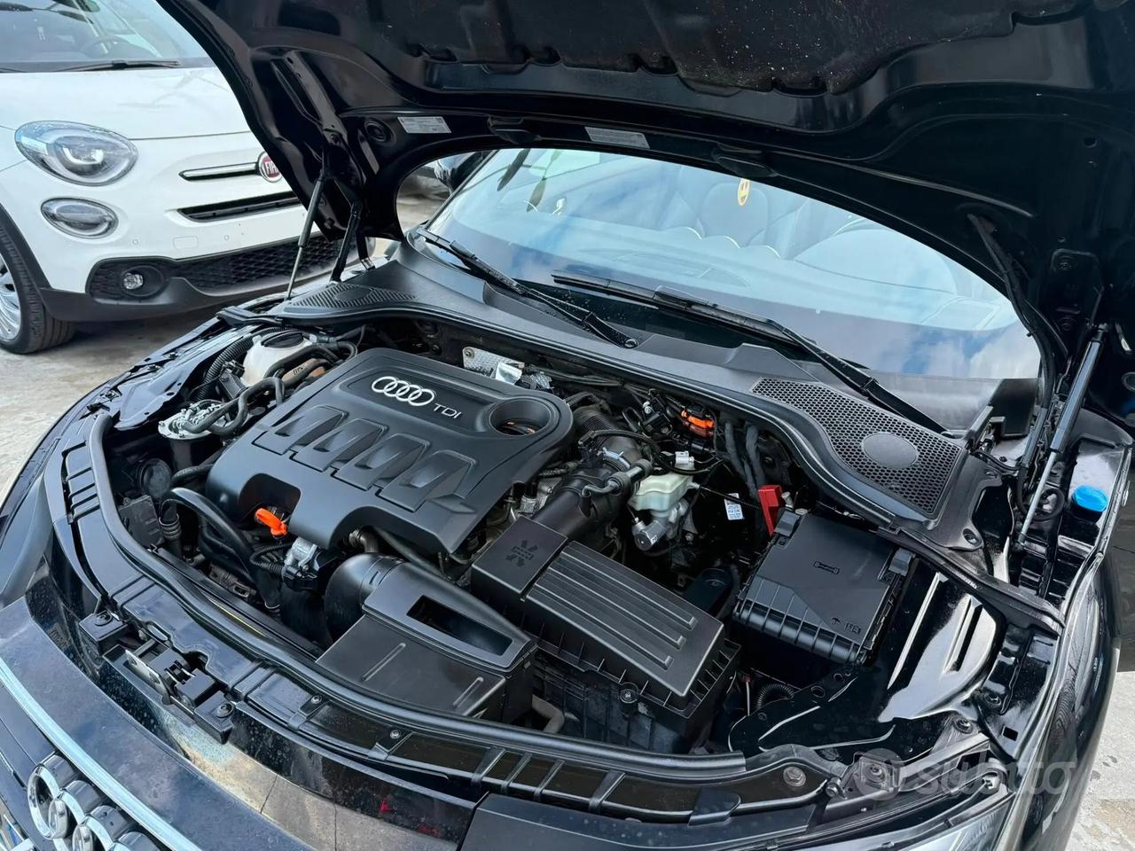 Audi TT 2.0 TDI -CABRIO- S LINE (QUATTRO)