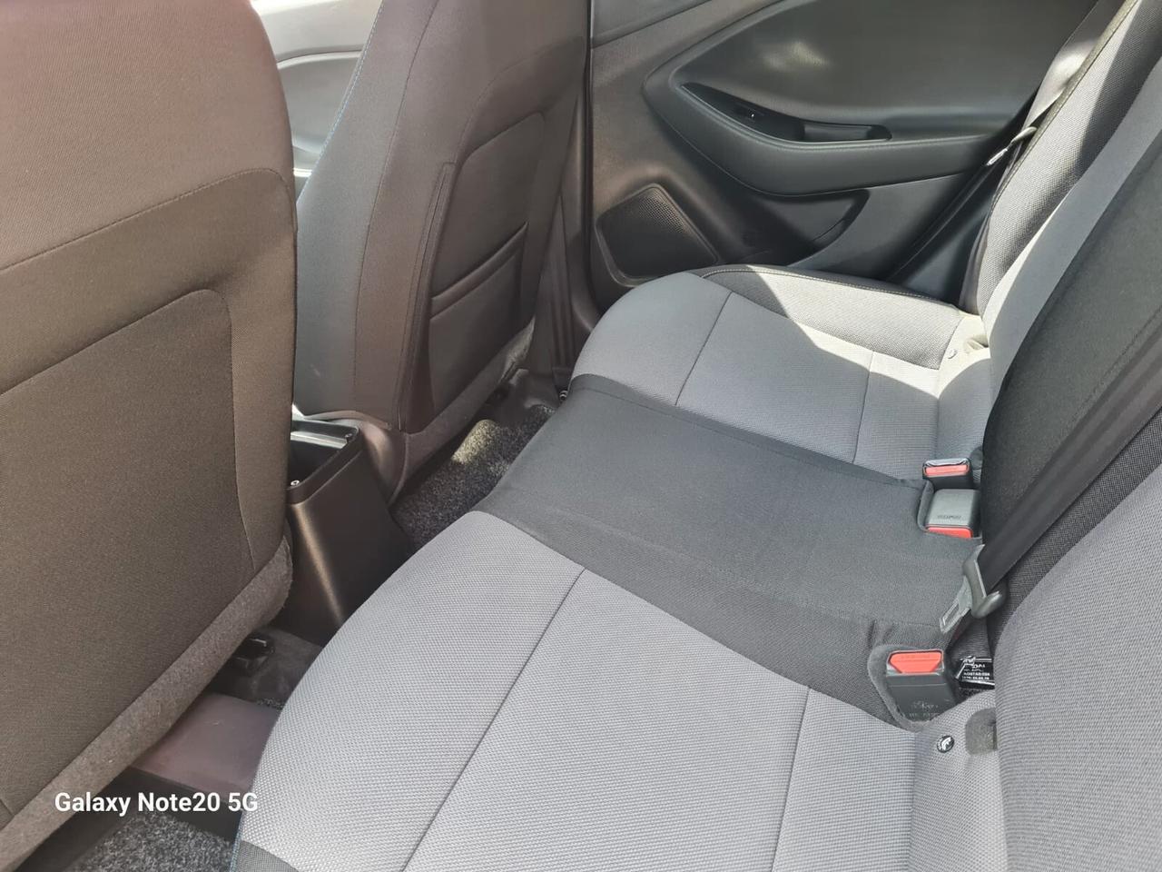 Hyundai i20 1.4 CRDi 5p. Active X-Possible tetto led