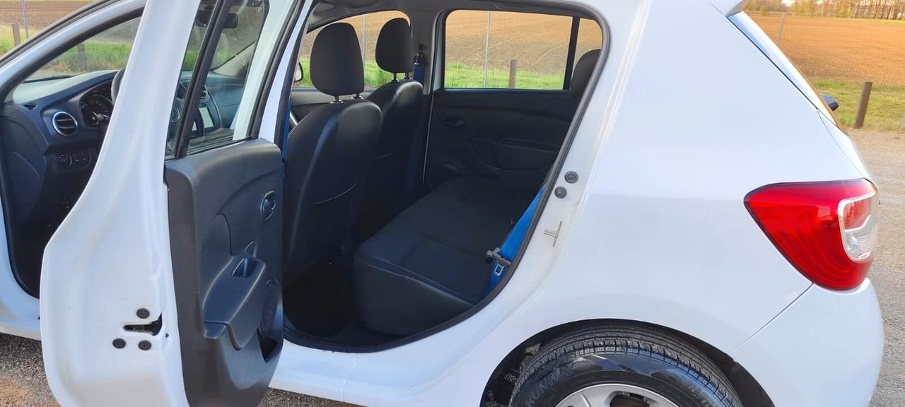 Dacia Sandero 0.9 TCe 12V T-GPL 90CV Start&Stop La Gazzetta d. Sp.