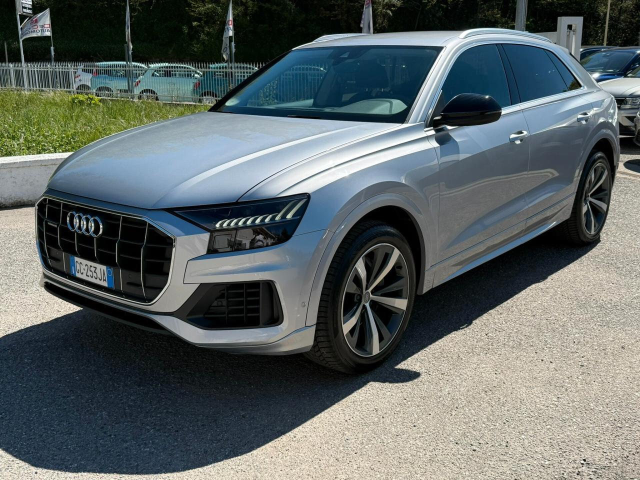 Audi Q8 50 TDI 286 CV quattro tiptronic Sport