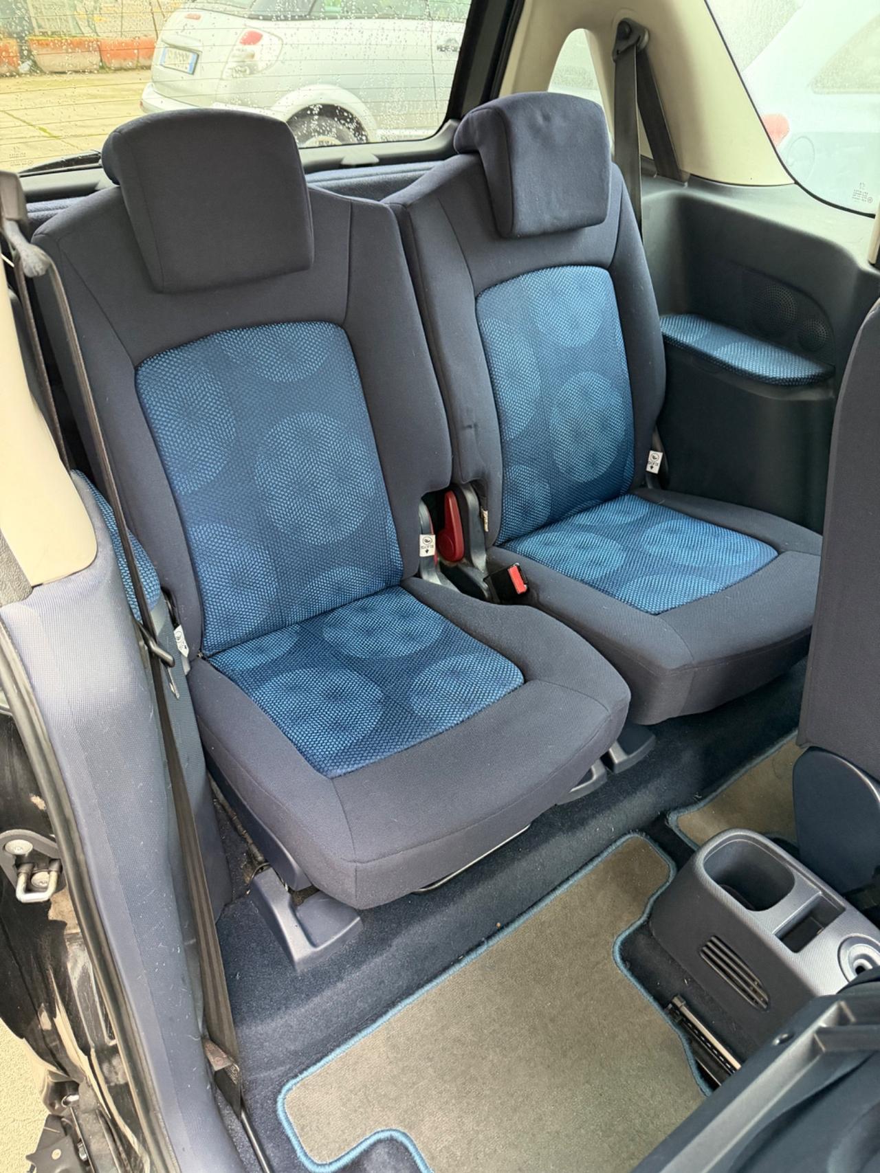 Peugeot 1007 1.4 Happy- Adatta ai neopatentati