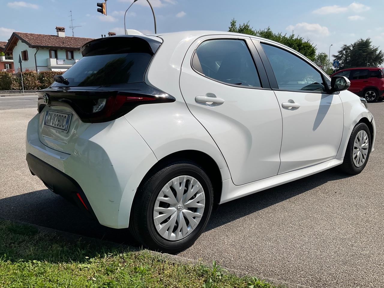 Toyota Yaris 1.0 5 porte Trend