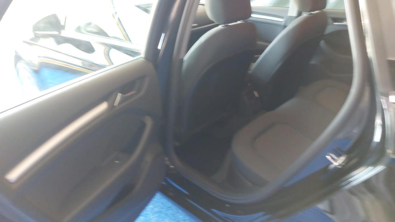 Audi A3 SPB 1.6 TDI 116 CV Sport accetto permute e finanziamenti
