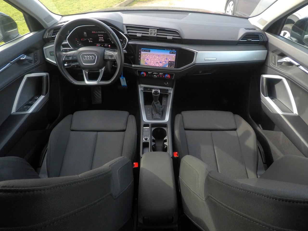 Audi Q3 35 TDI S tronic Business Advanced