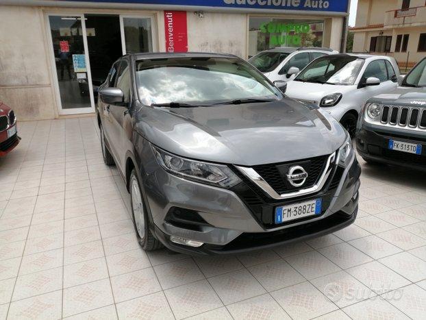 Nissan qashqai 1.6 dci 130cv business CAMBIO AUTOM