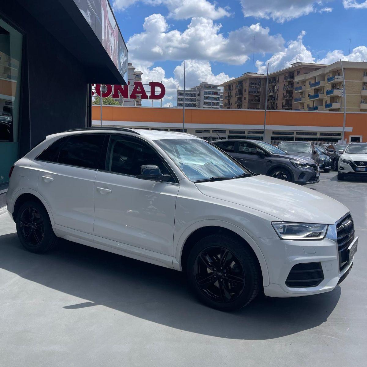 AUDI - Q3 - 2.0 TDI 120 CV Sport
