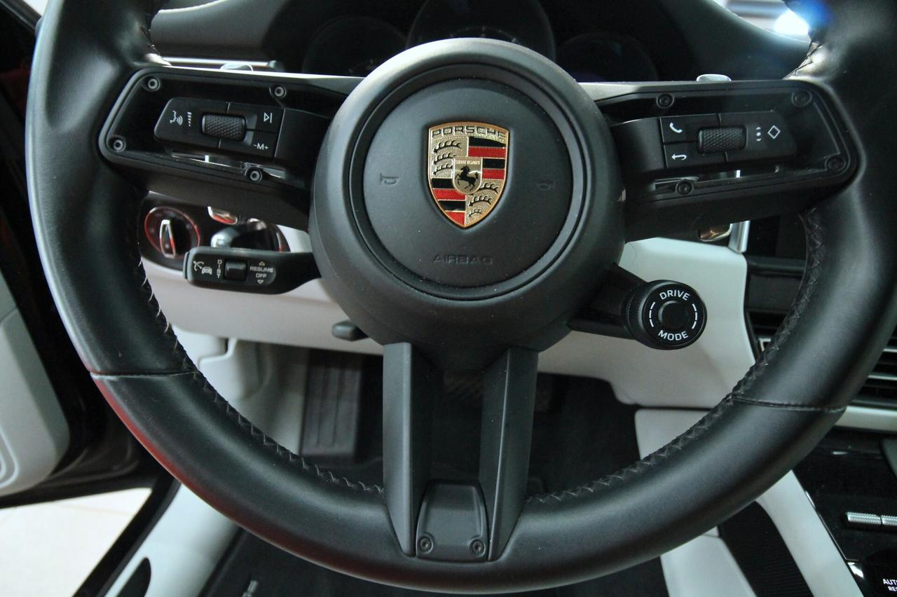 PORSCHE MACAN T 2.0