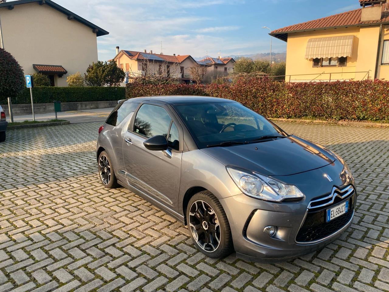 Ds DS3 DS 3 1.6 THP 155 Just Black
