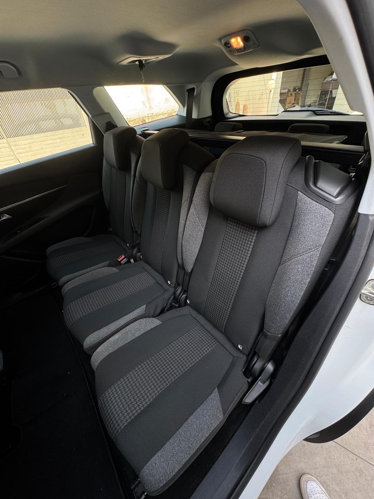 Peugeot 5008 BlueHDi 130 S&S Business