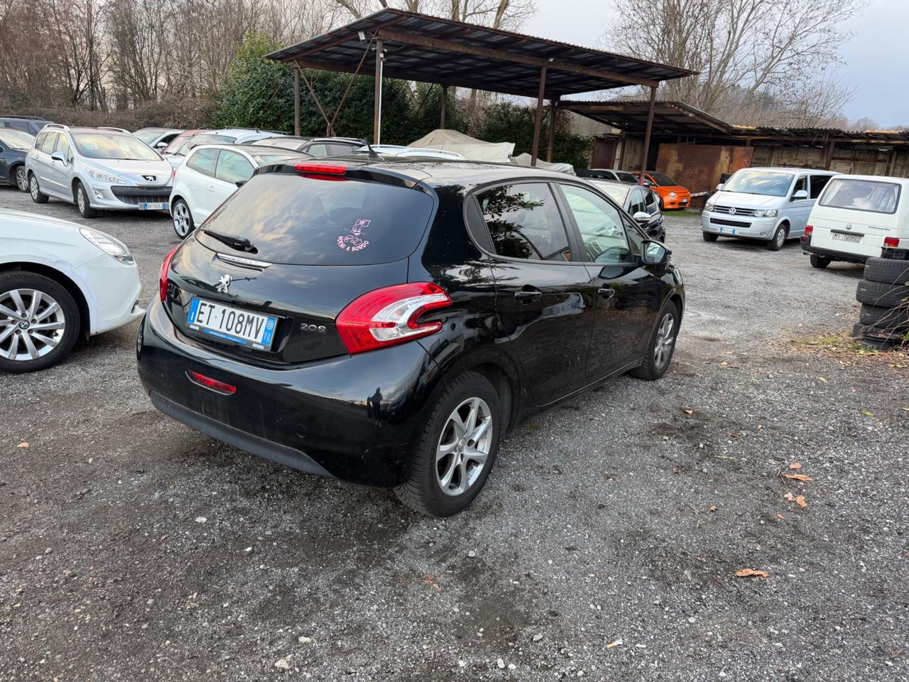 Peugeot 208 1.4 HDi 68 CV 5 porte Allure