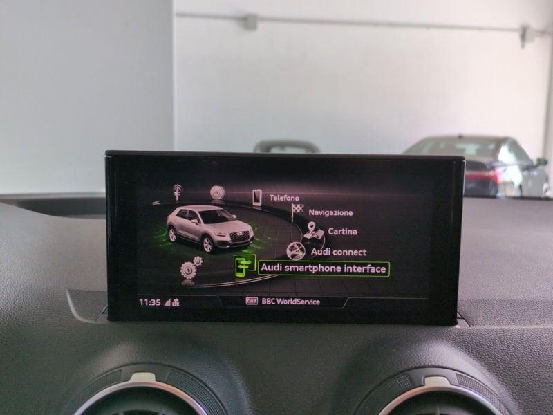 Audi Q2 2.0 30 TDI BUSINESS S TRONIC