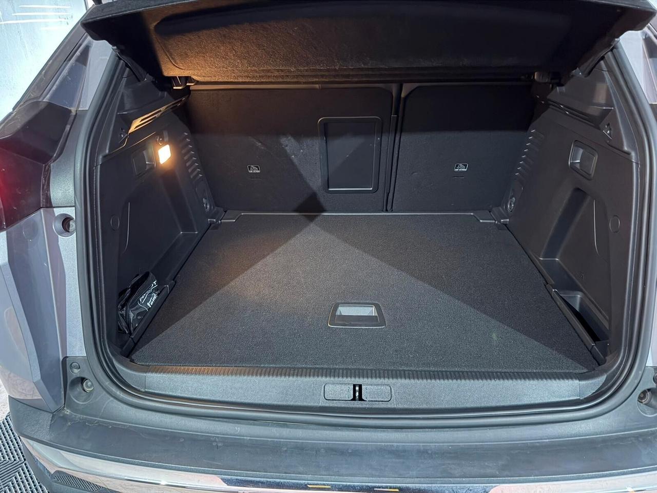 Peugeot 3008 1.5 BlueHdi (Diesel) 130cv - Allure Pack