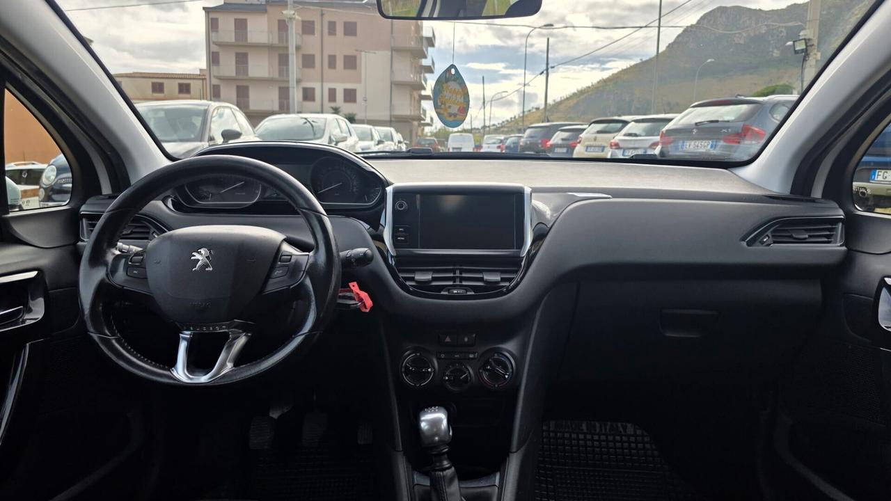 Peugeot 208 1.5 Blue-HDi 102 CV 2018 E6 ACTIVE € 6.900,00