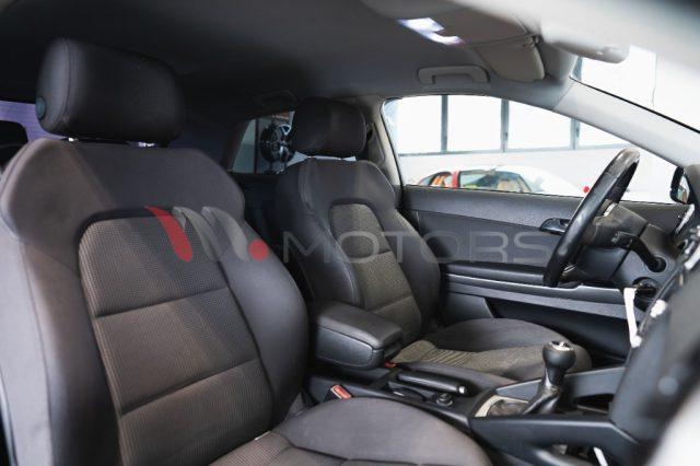 AUDI A3 1.6 TDI 105 CV CR Ambition